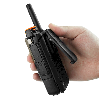 Wireless handheld drone detector